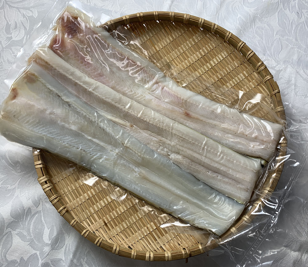 아나고(붕장어) 3마리(손질전1kg,손질후600~700g)